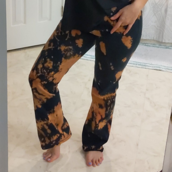 Bleached Grunge Stretchy Black Pants - Picture 14 of 14